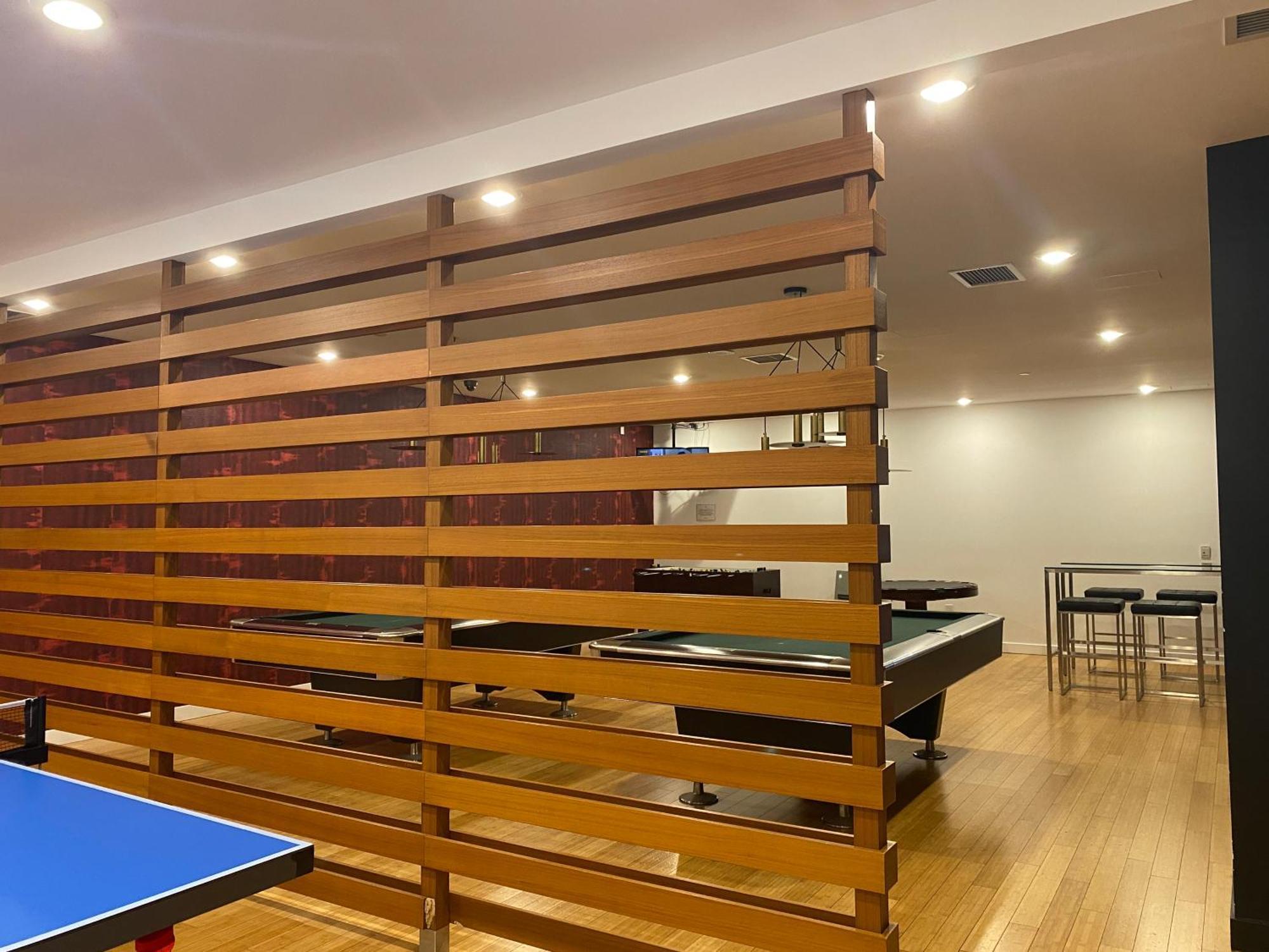 Family Oriented Downtown Toronto 2Bdrm Condo With Parking & Office Space מראה חיצוני תמונה